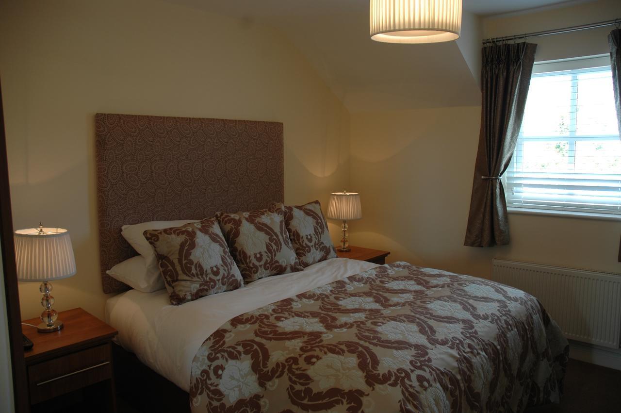 Moyvalley Hotel Self Catering Cottages Zewnętrze zdjęcie