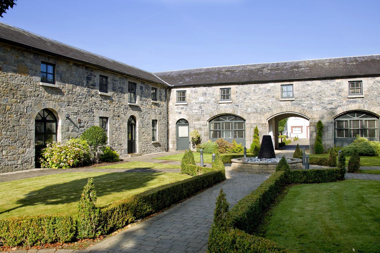 Moyvalley Hotel Self Catering Cottages Zewnętrze zdjęcie