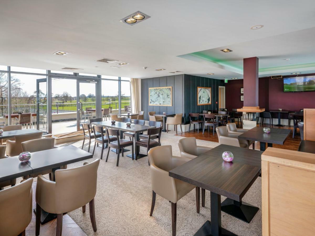 Moyvalley Hotel Self Catering Cottages Zewnętrze zdjęcie